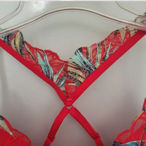 Victoria's‎ Secret PINK Tropical Lace Push Up Bralette Large - Picture 8 of 11